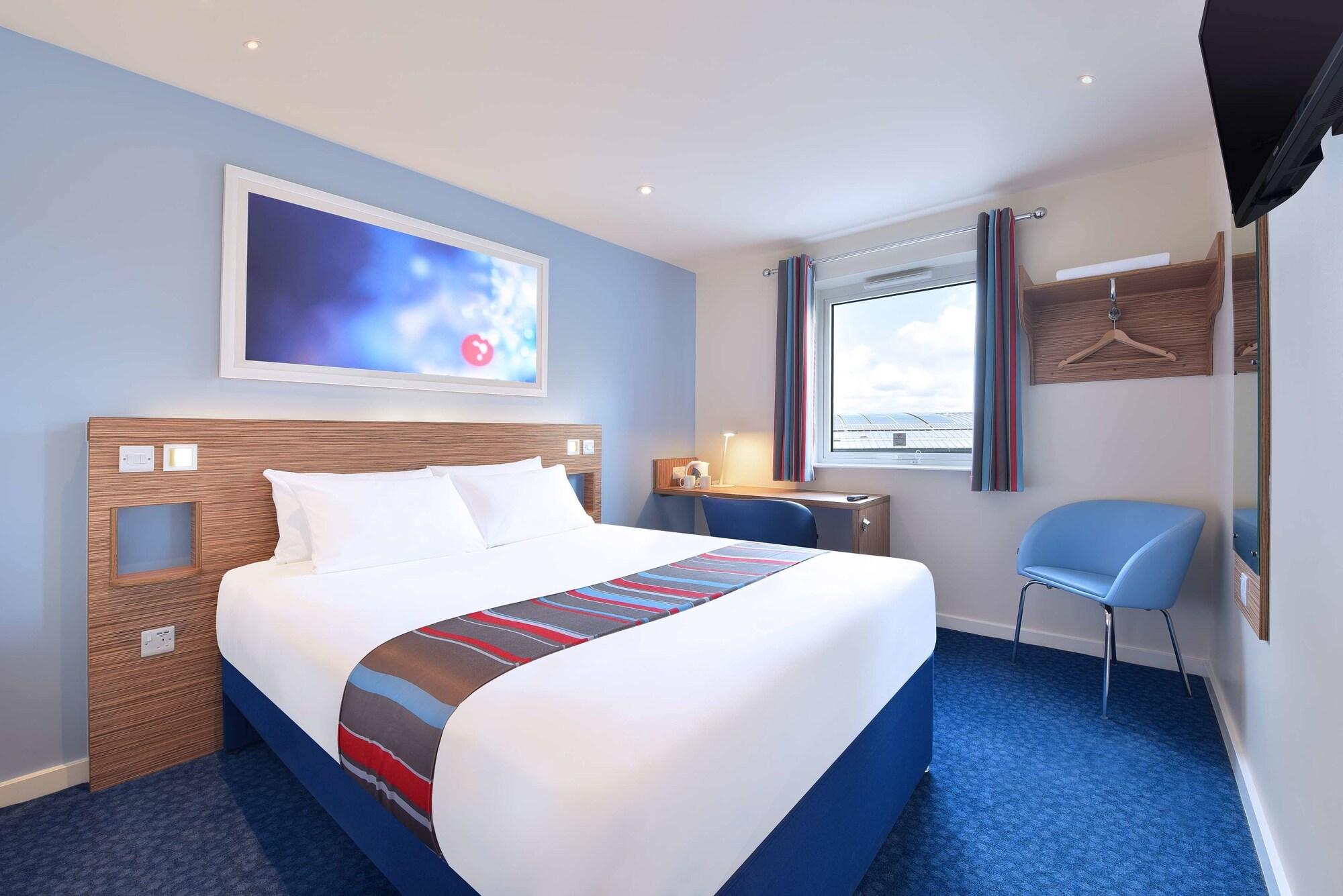 Travelodge Limerick Junction Екстериор снимка