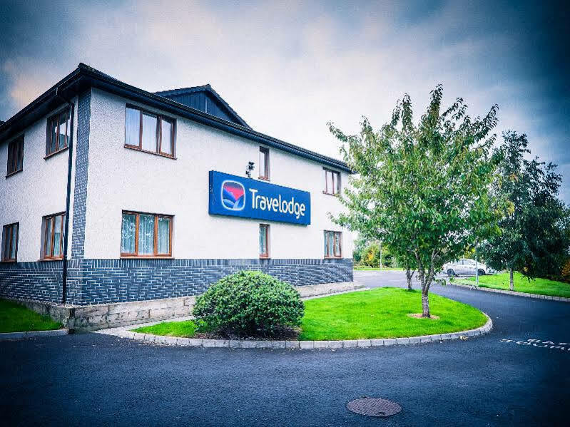 Travelodge Limerick Junction Екстериор снимка